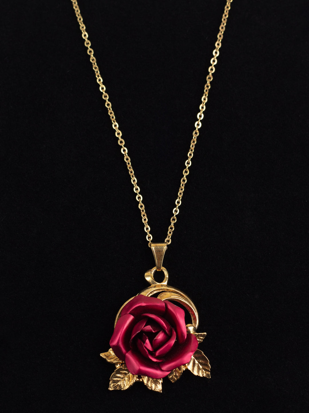 Vintage 80s Gold-Tone Rose Pendant Necklace with Red Enamel Flower
