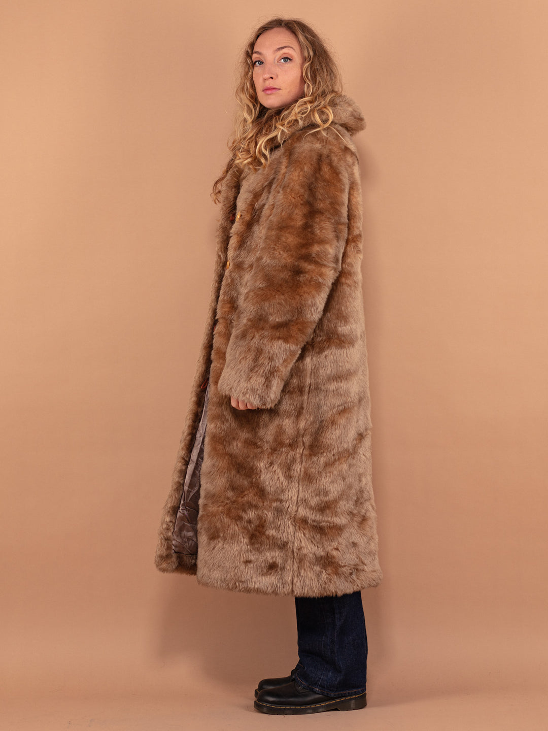 Vintage 80's Women Faux Fur Coat in Beige - NorthernGrip