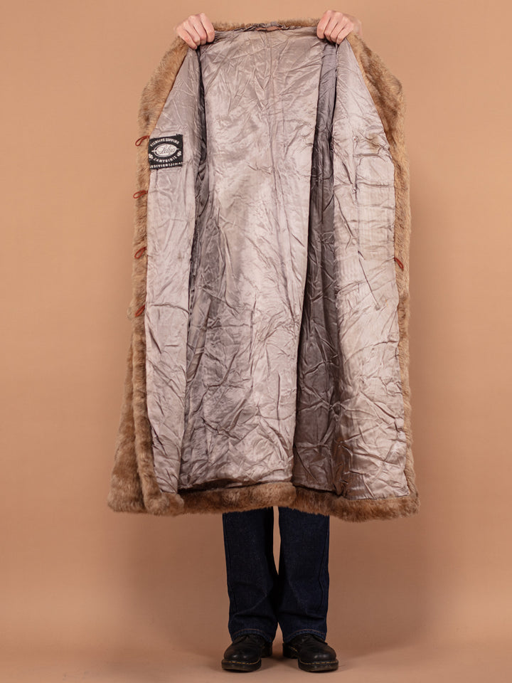 Vintage 80's Women Faux Fur Coat in Beige - NorthernGrip