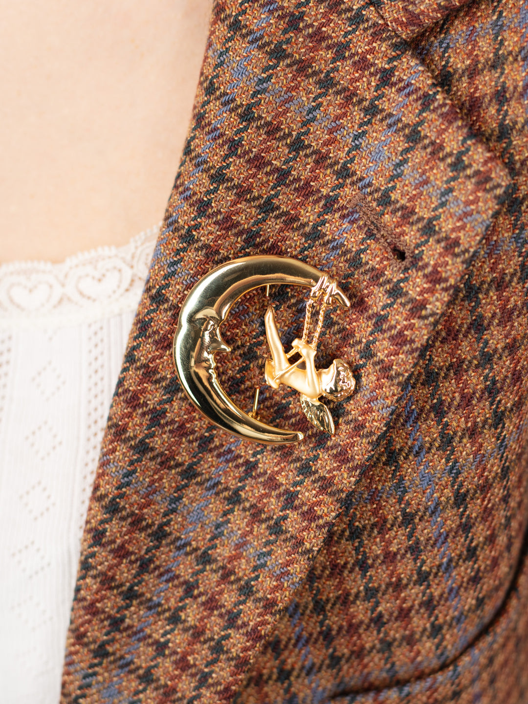 Vintage 90's Cherub on Crescent Moon Brooch