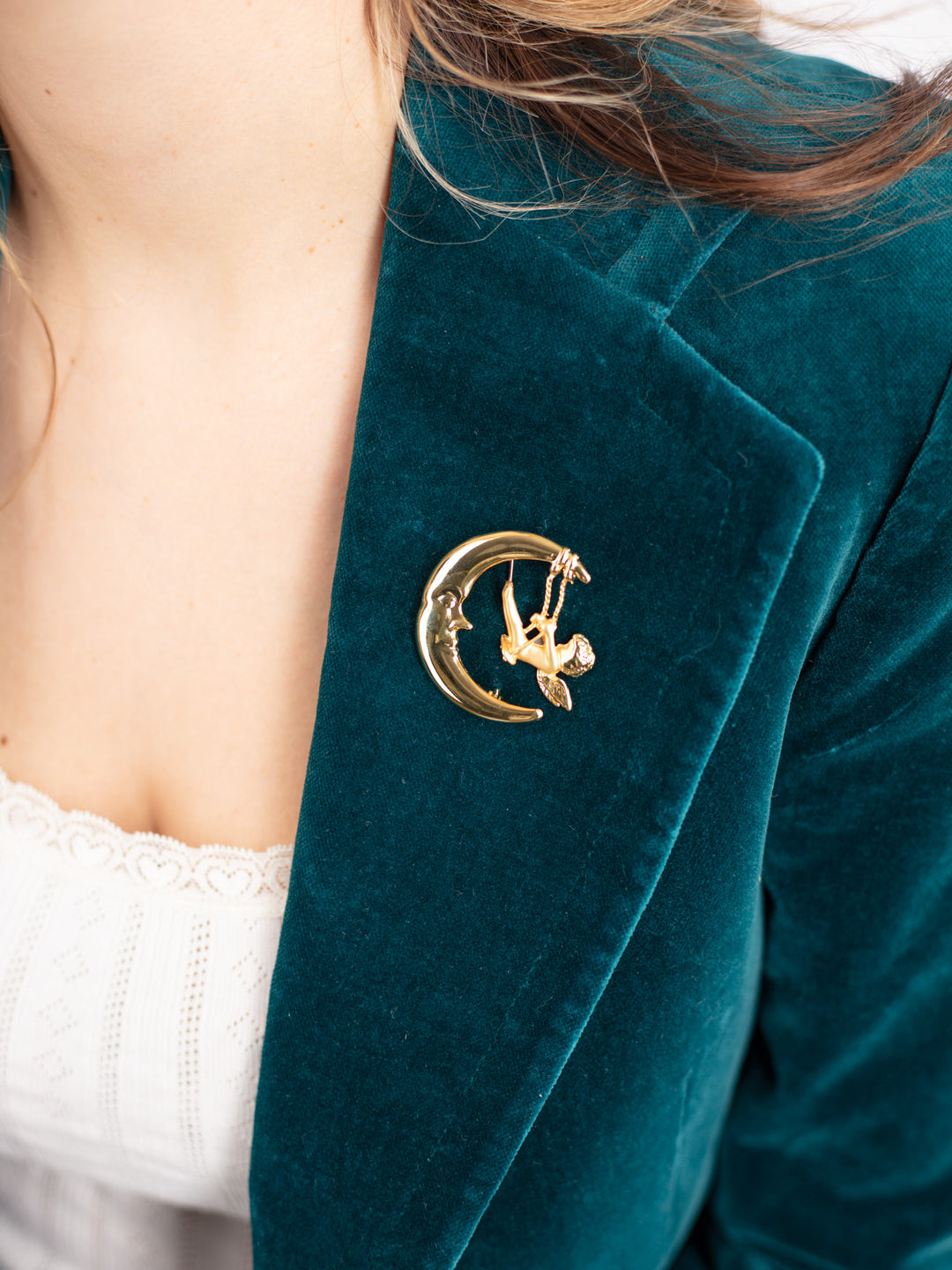 Vintage 90's Cherub on Crescent Moon Brooch