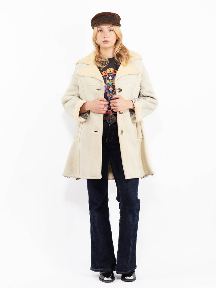 Vintage 70's Women Sheepskin Coat in Beige
