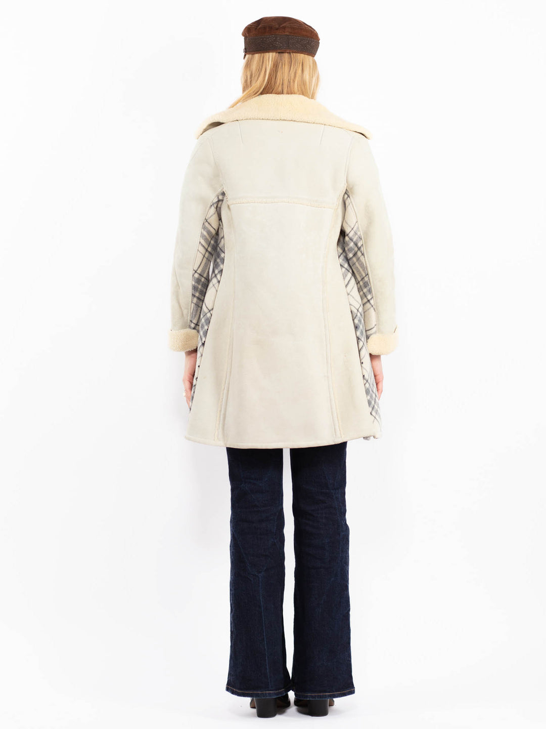 Vintage 70's Women Sheepskin Coat in Beige