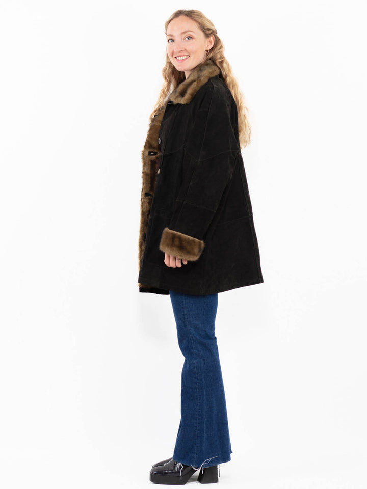 Vintage 00's Women Suede Sherpa Coat in Black
