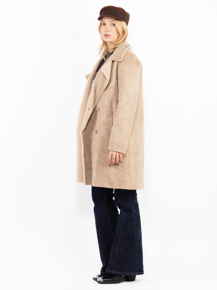 Vintage 90's Women Reversible Faux Sheepskin Coat in Beige