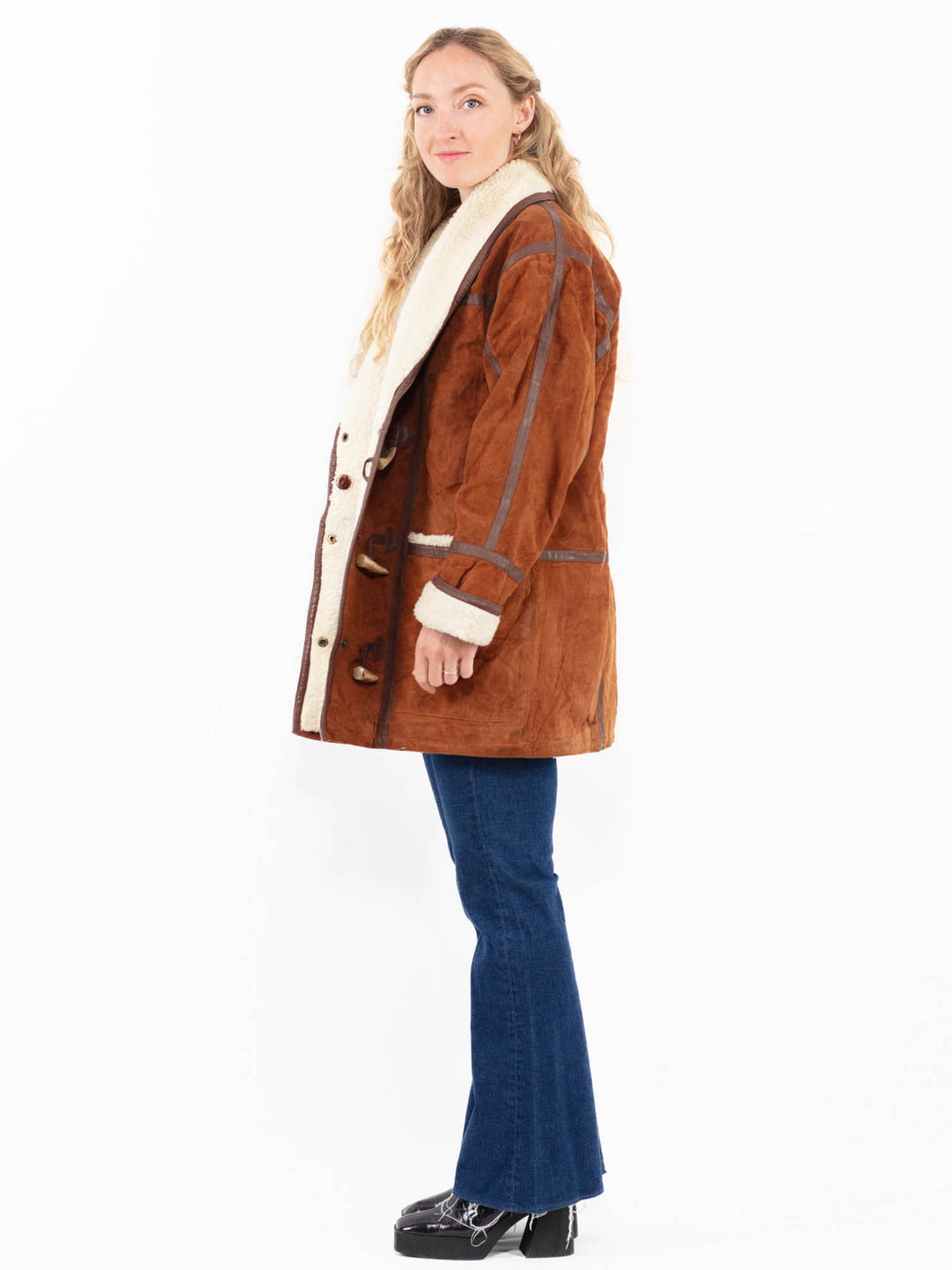 Vintage 90's Women Suede Sherpa Coat in Brown