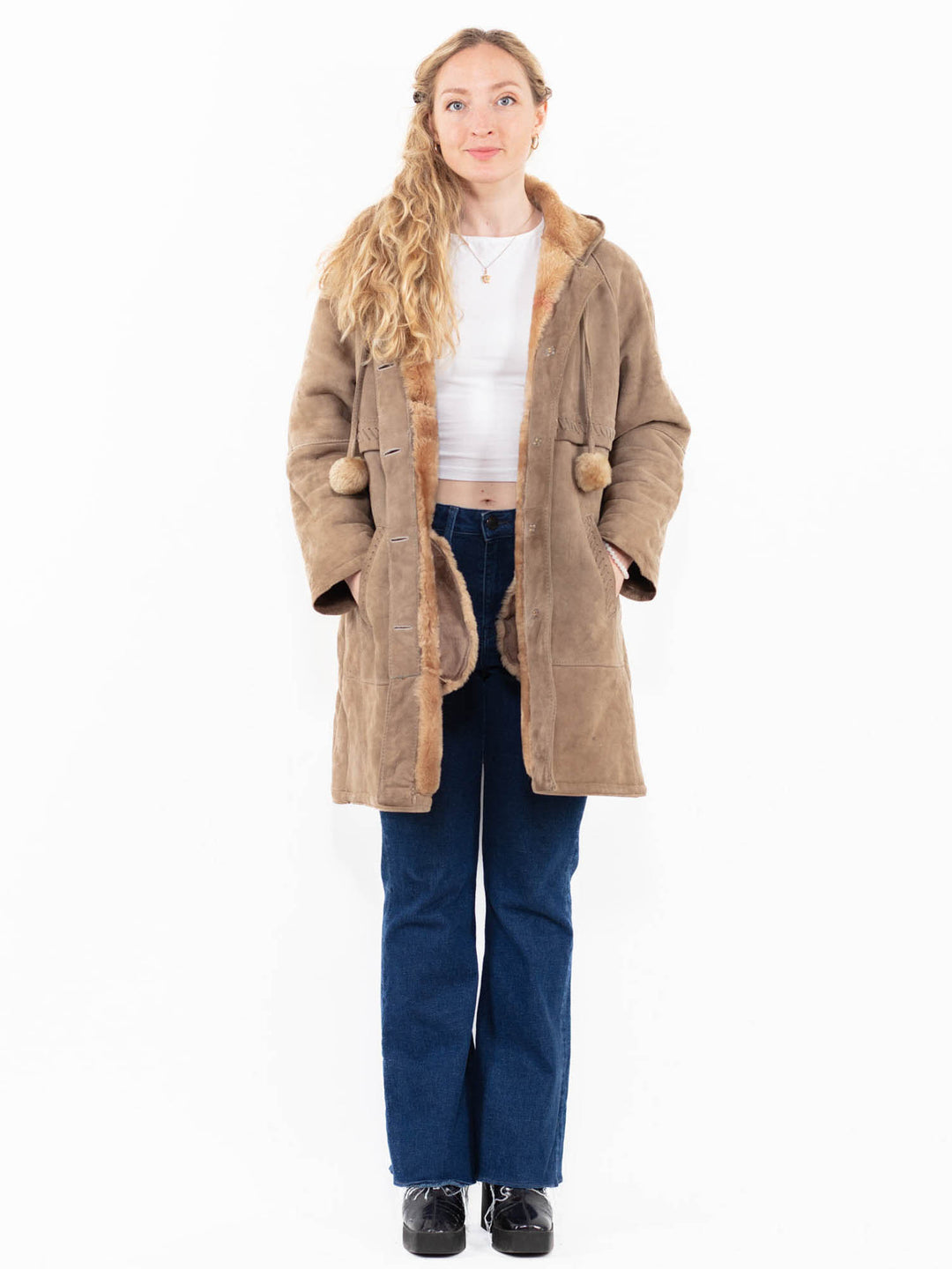 Vintage 90's Women Sheepskin Coat in Beige