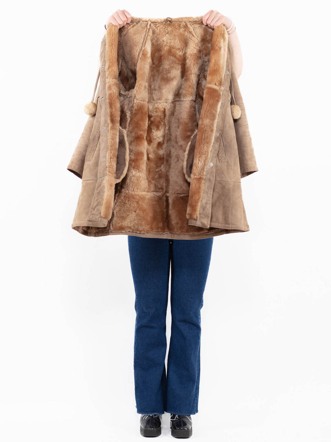 Vintage 90's Women Sheepskin Coat in Beige