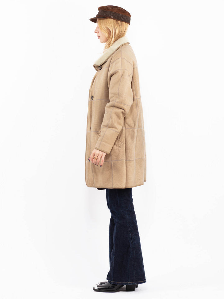Vintage 90's Women Sheepskin Coat in Beige
