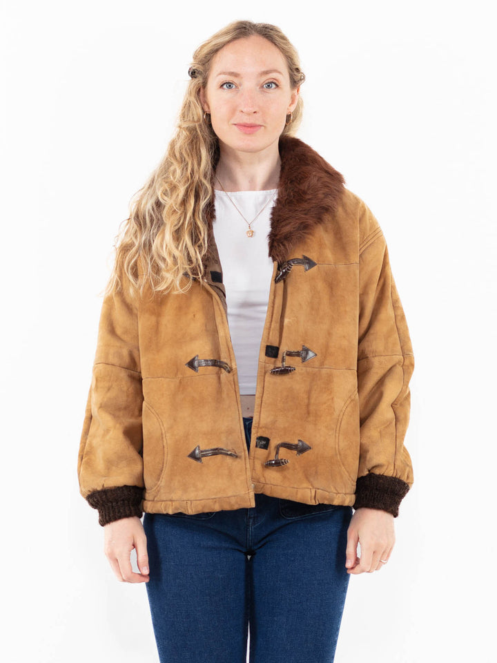 Vintage 90's Women Sheepskin Jacket in Beige
