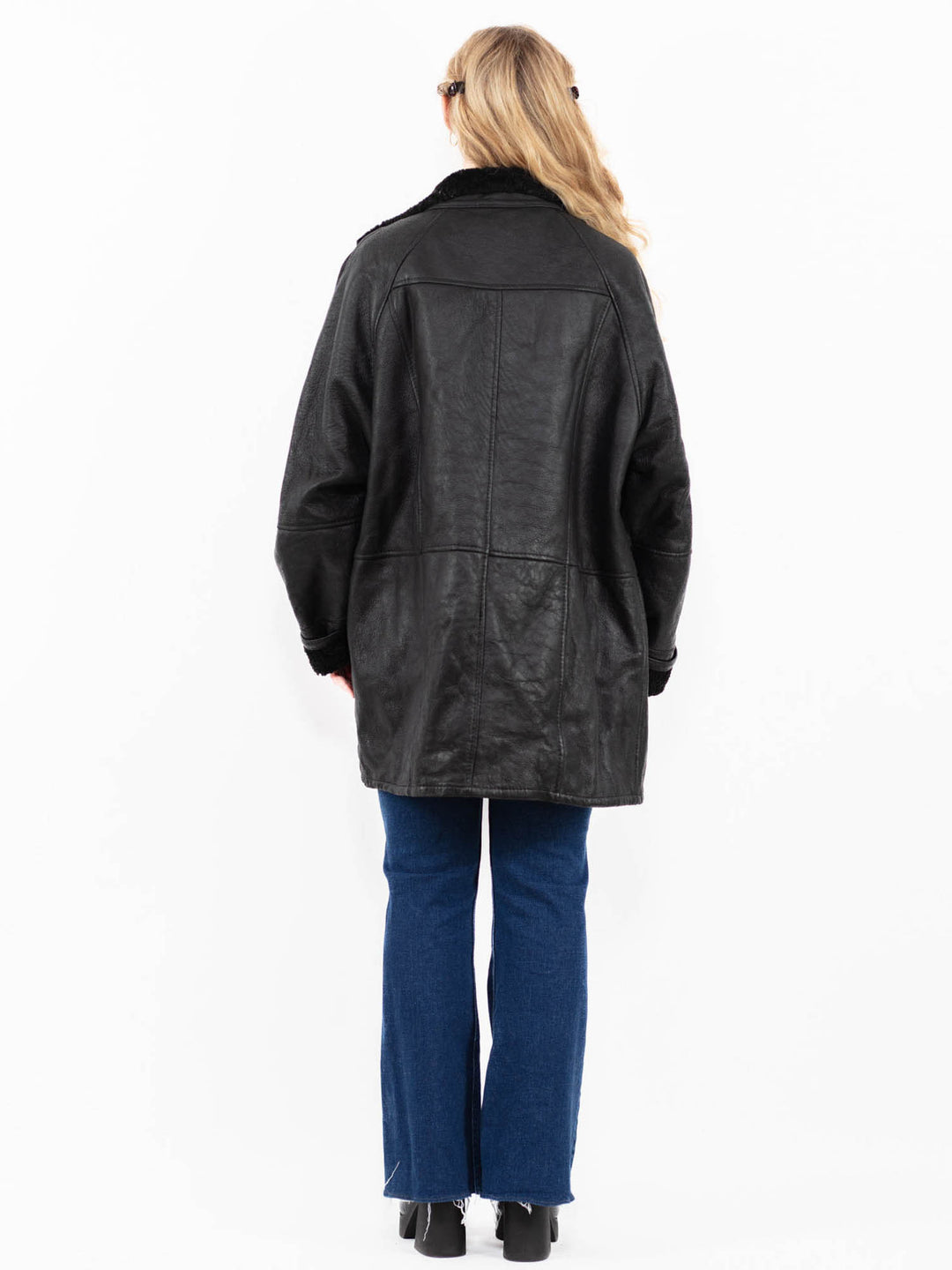 Vintage 90's Women Sheepskin Coat in Black