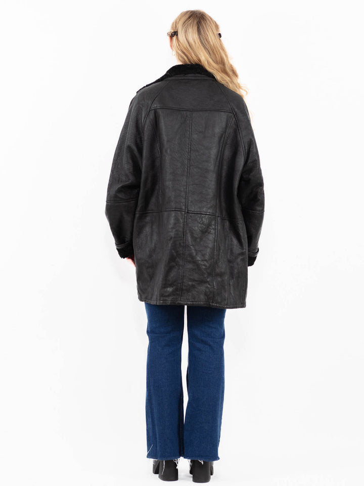 Vintage 90's Women Sheepskin Coat in Black