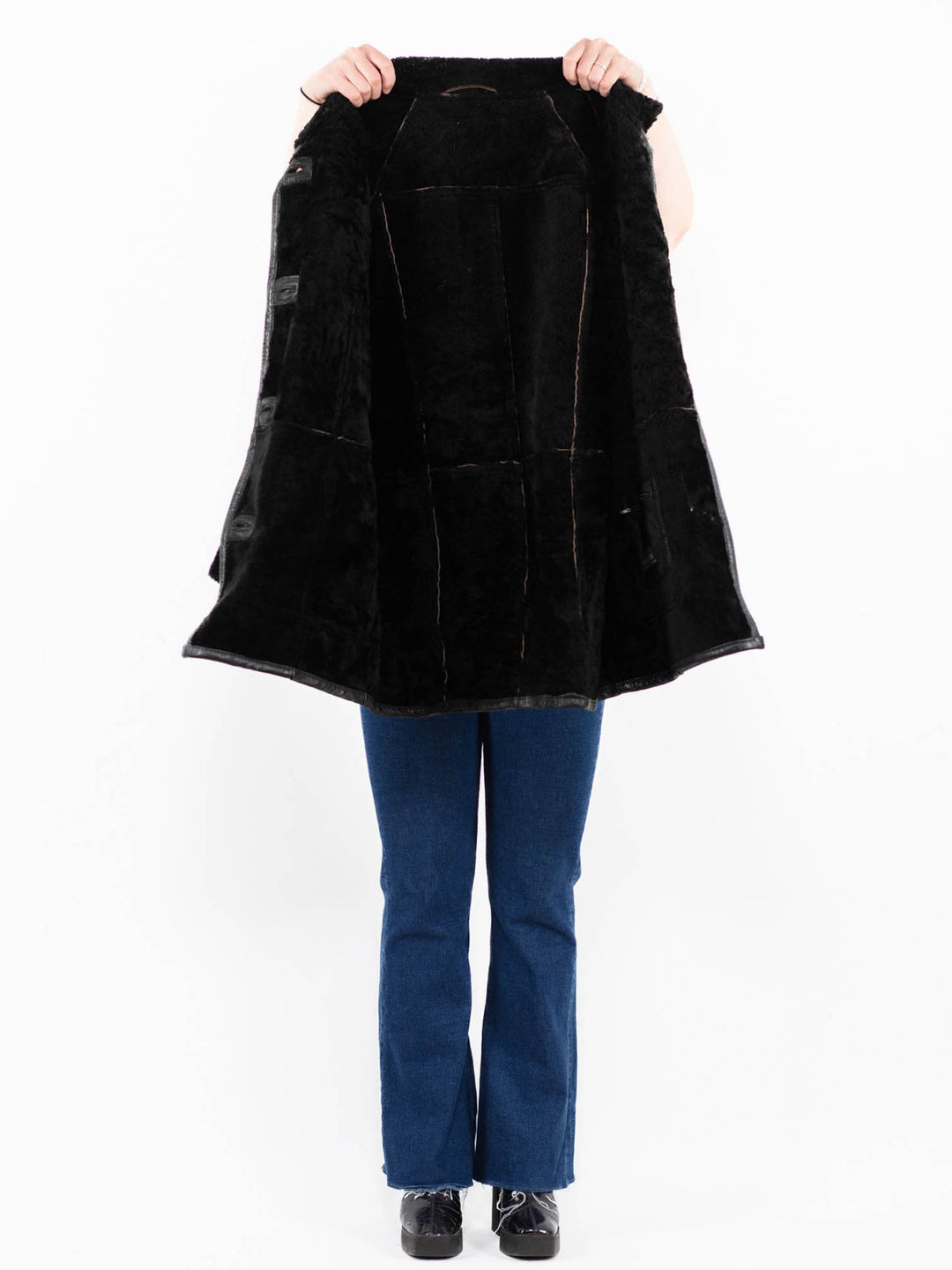 Vintage 90's Women Sheepskin Coat in Black