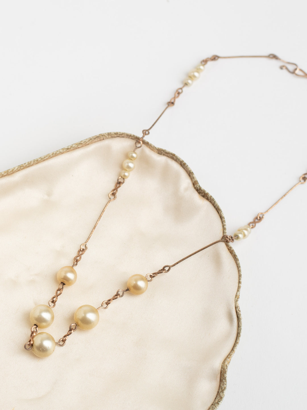 Vintage 40s Faux Pearl Drop Necklace with Delicate Gold-Tone Chain