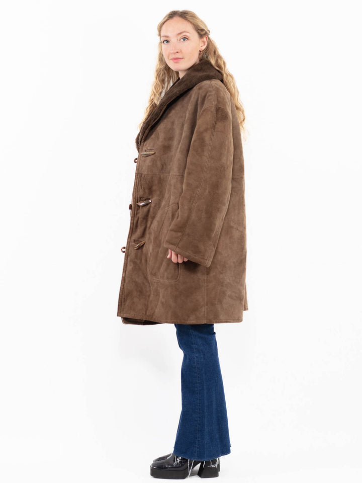 Vintage 70's Women Oversized Sheepskin Coat in Beige