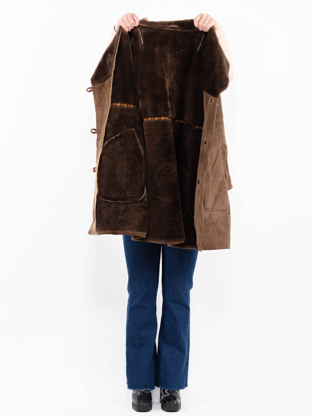 Vintage 70's Women Oversized Sheepskin Coat in Beige