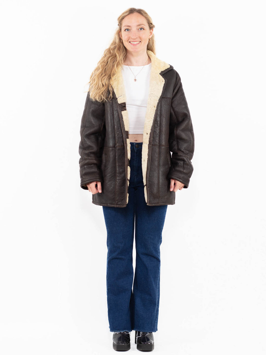 Vintage 90's Women Sheepskin Coat in Brown