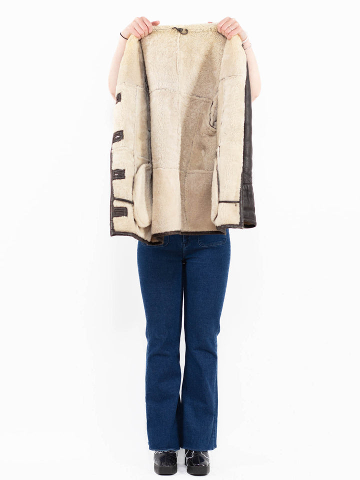 Vintage 90's Women Sheepskin Coat in Brown