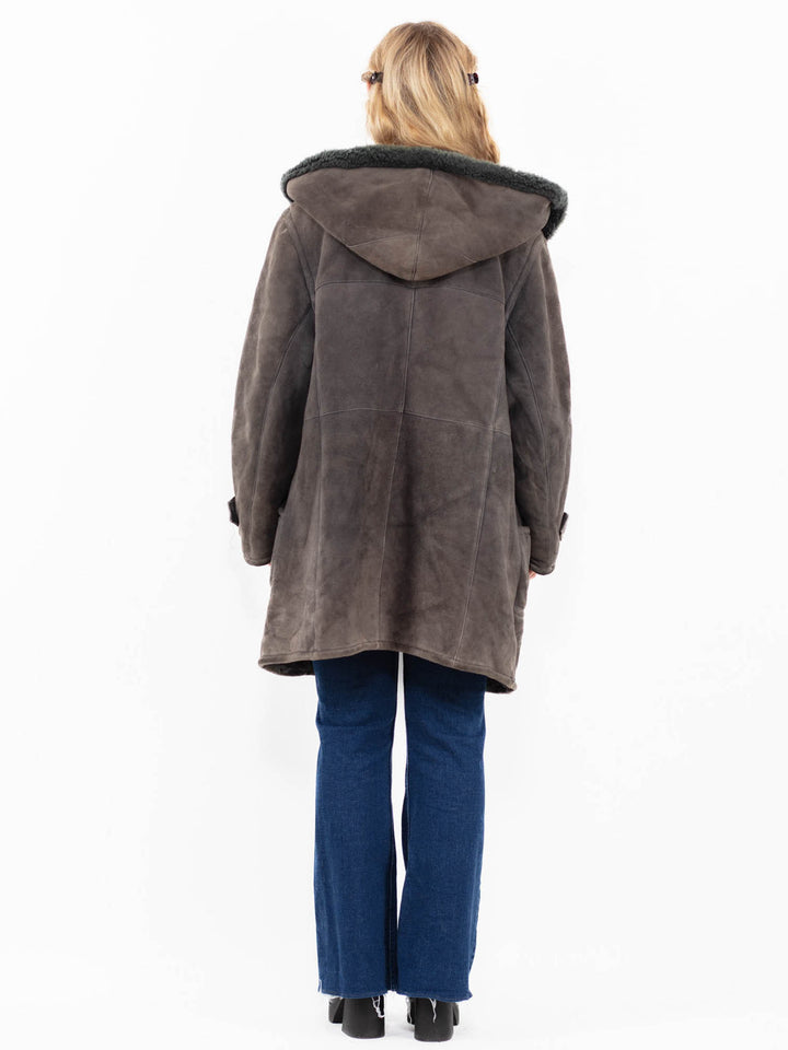 Vintage 90's Women Hooded Sheepskin Coat in Gray