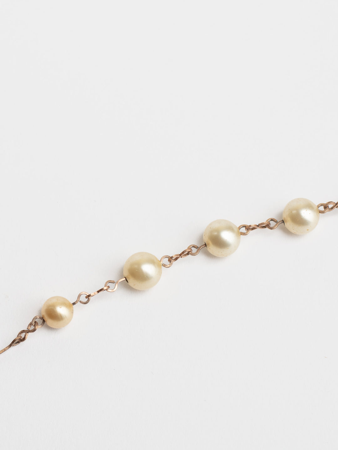 Vintage 40s Faux Pearl Drop Necklace with Delicate Gold-Tone Chain