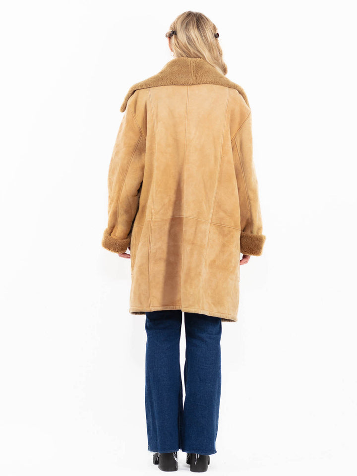 Vintage 90's Women Sheepskin Coat in Beige