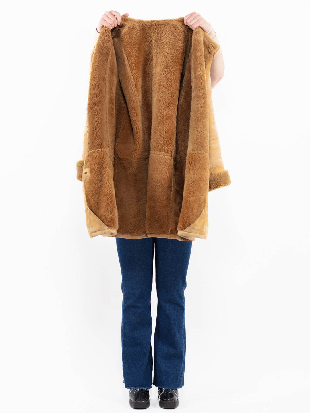 Vintage 90's Women Sheepskin Coat in Beige