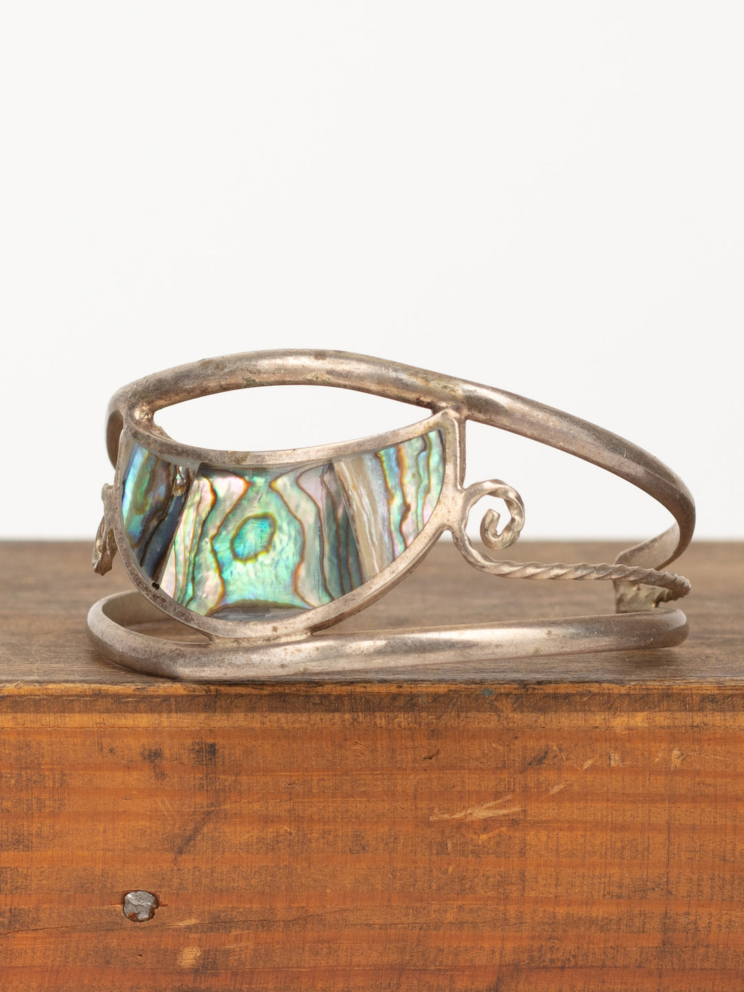Vintage 70s Abalone Inlay Cuff Bracelet with Silver-Tone Wire Frame