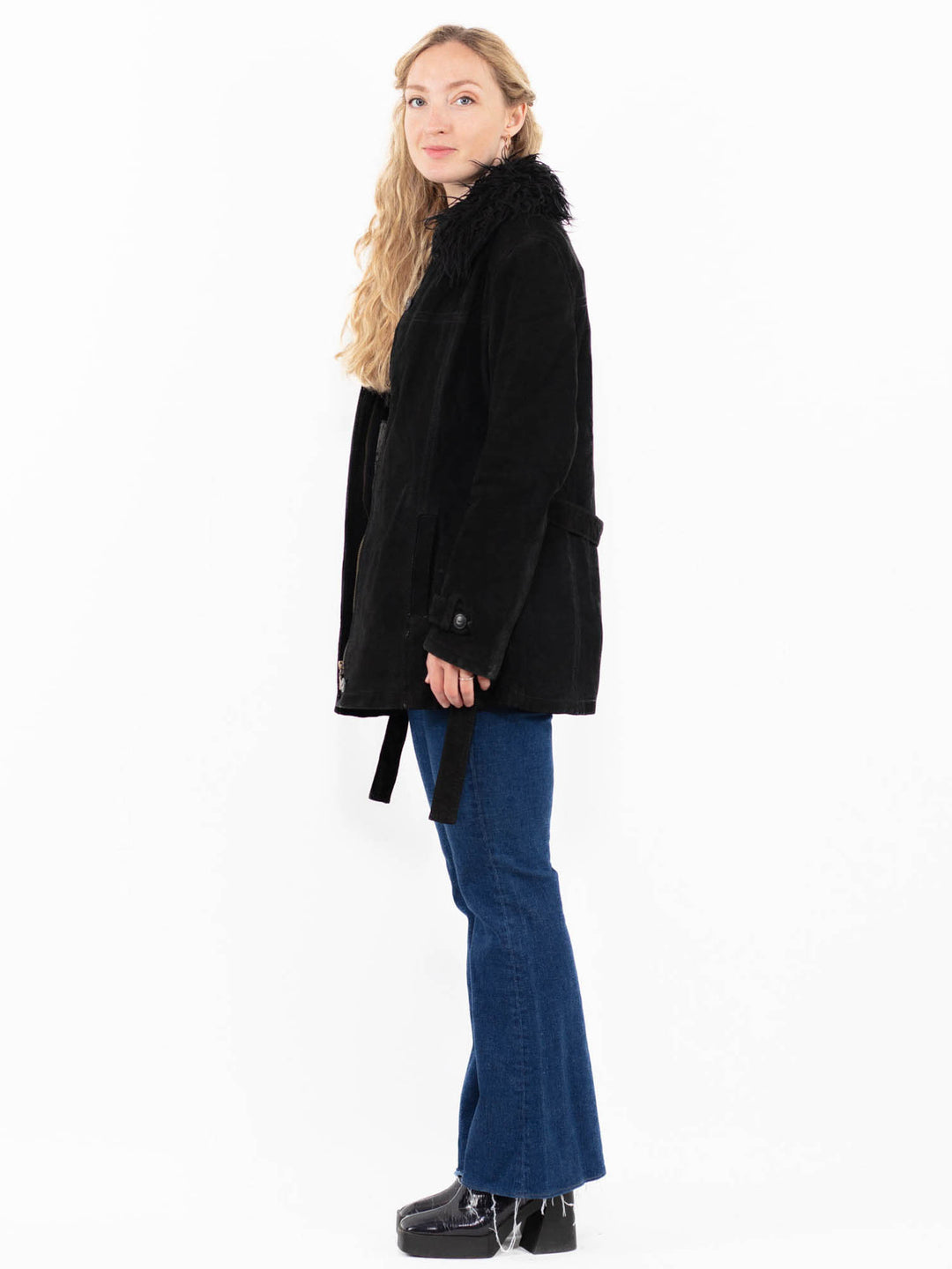 Vintage 90's Women Suede Sherpa Coat in Black