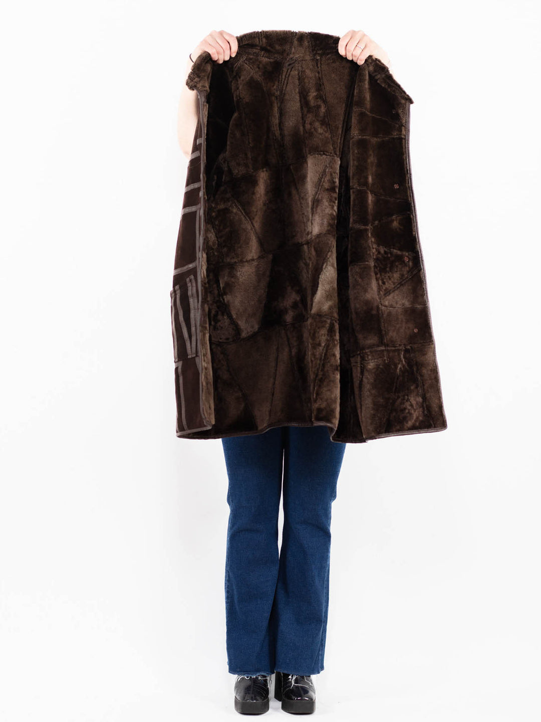 Vintage 90's Women Hooded Sheepskin Coat in Brown