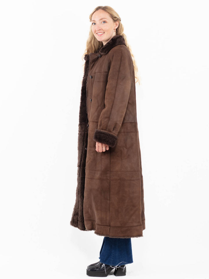 Vintage 70's Women Sheepskin Coat in Brown