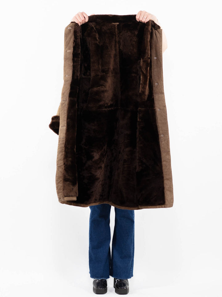 Vintage 70's Women Sheepskin Coat in Beige