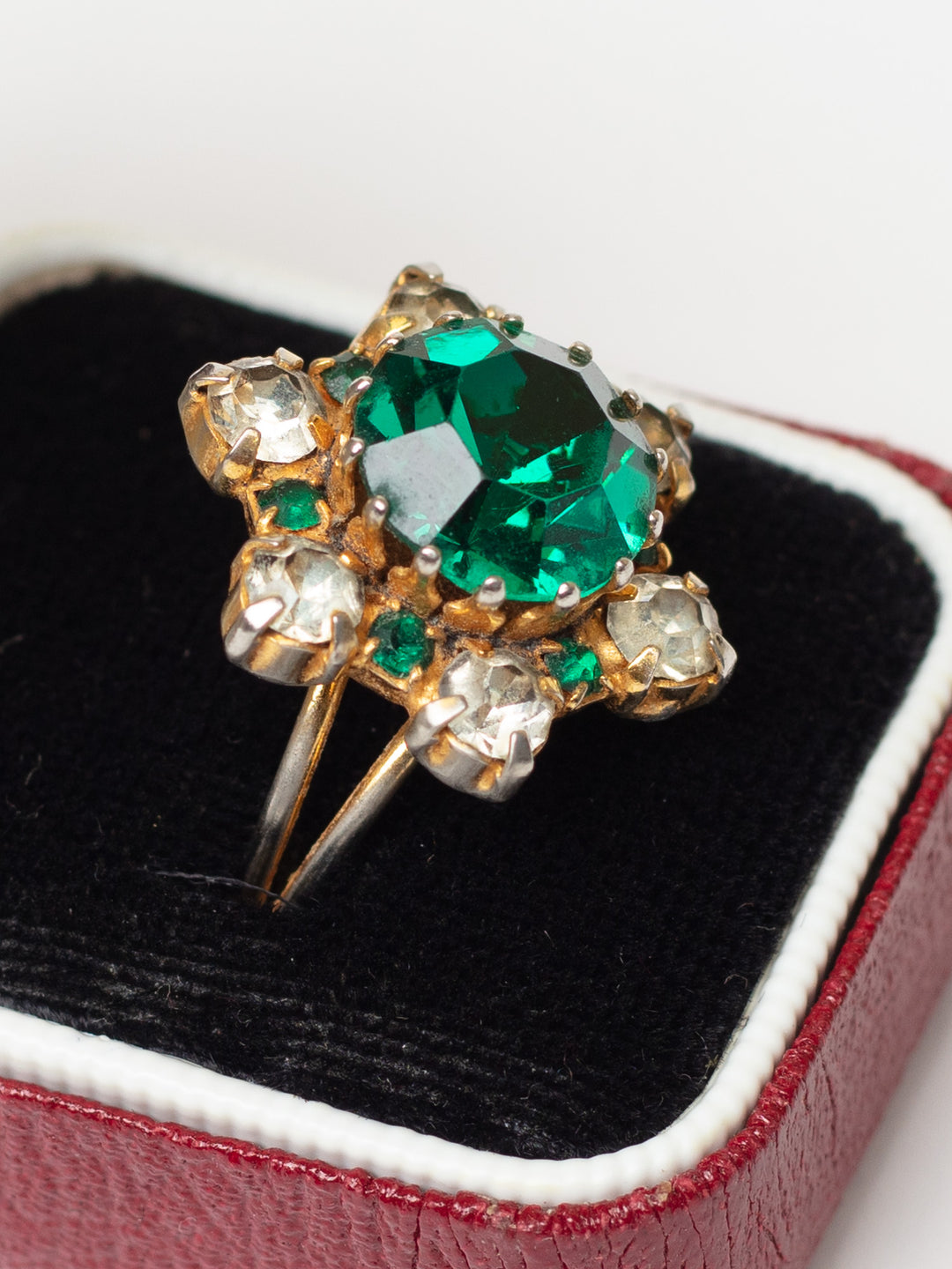 Vintage 60's Green Rhinestone Cocktail Ring