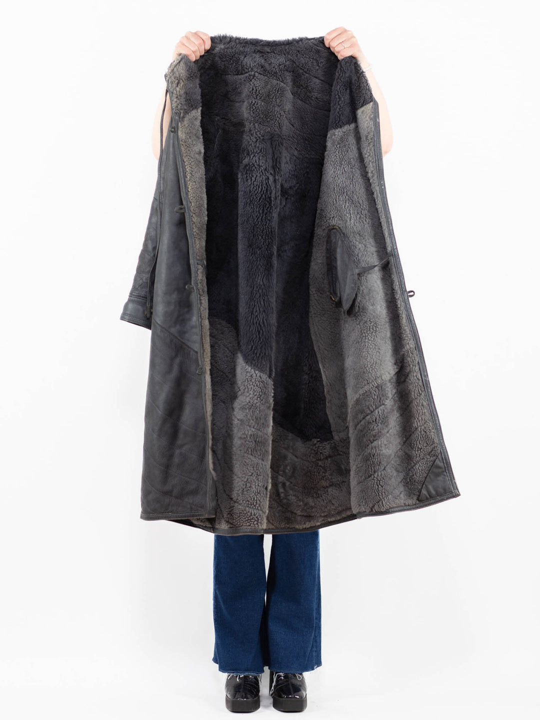 Vintage 80's Women Sheepskin Coat in Gray