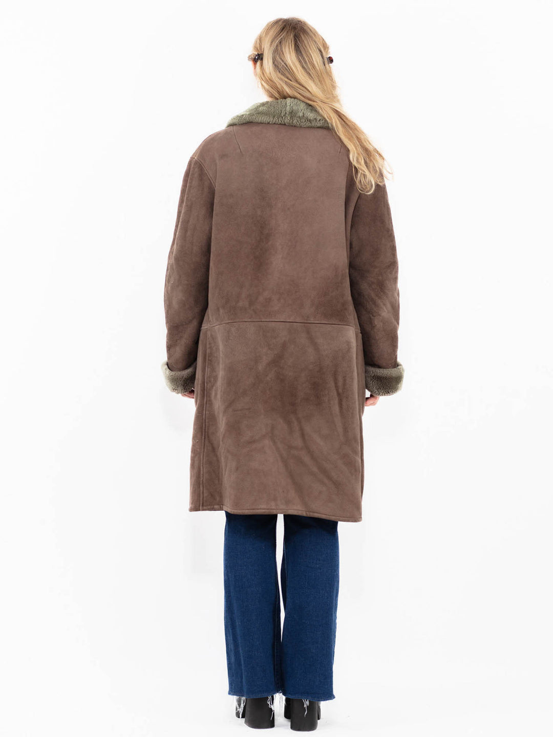 Vintage 70's Women Sheepskin Coat in Brown