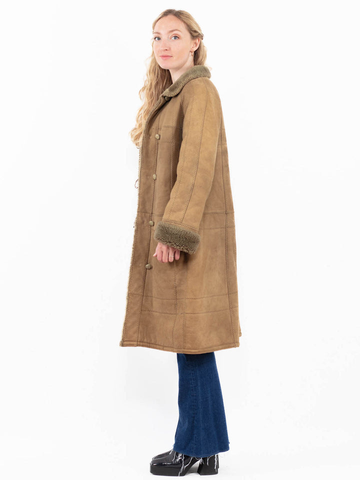 Vintage 70's Women Sheepskin Coat in Beige