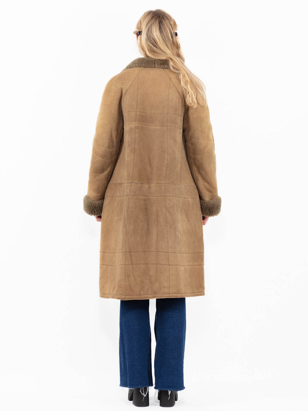 Vintage 70's Women Sheepskin Coat in Beige