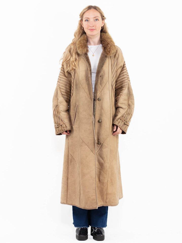 Vintage 90's Women Sheepskin Coat in Beige