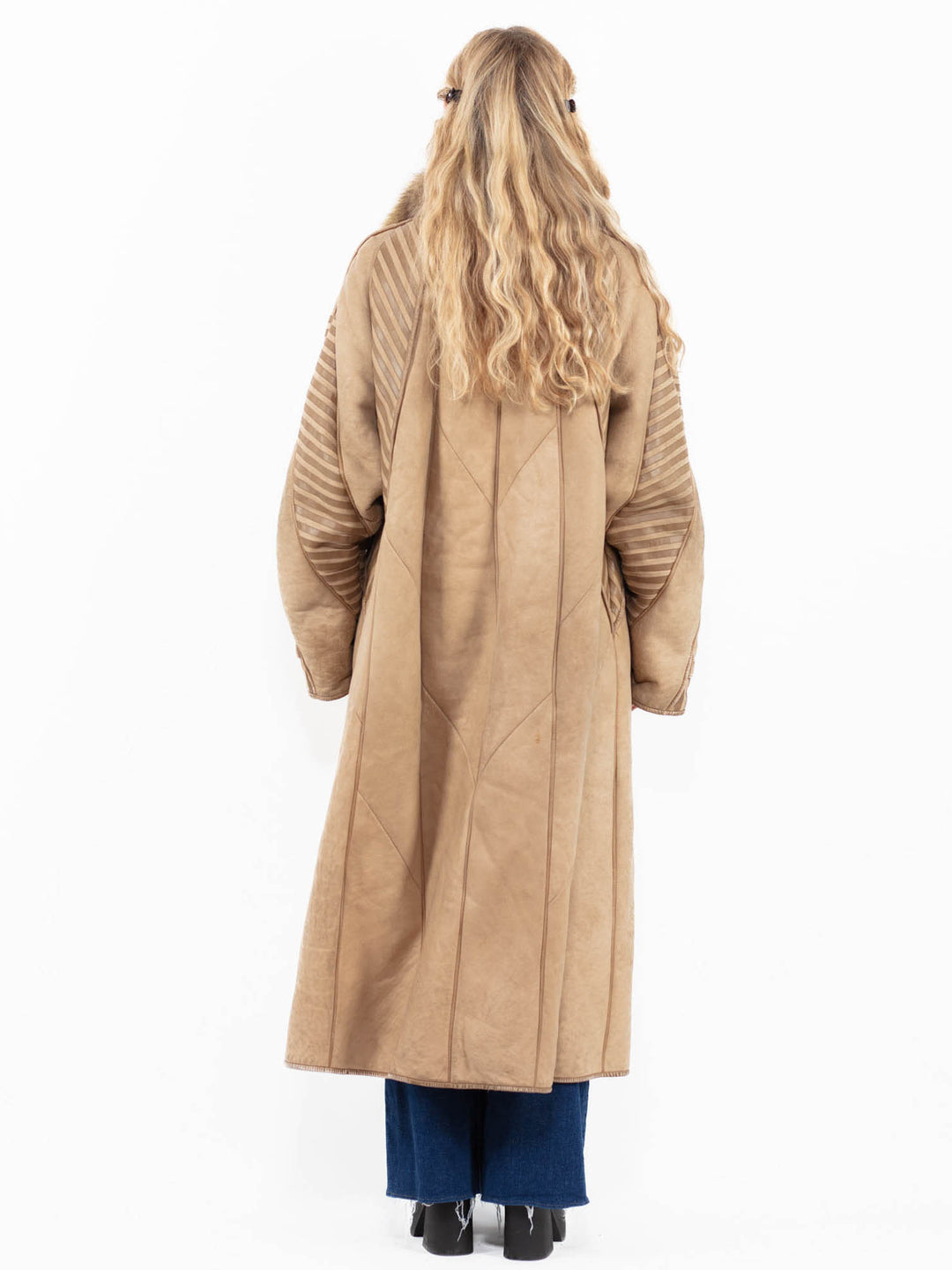 Vintage 90's Women Sheepskin Coat in Beige