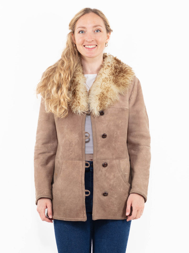 Vintage 70's Women Sheepskin Coat in Beige