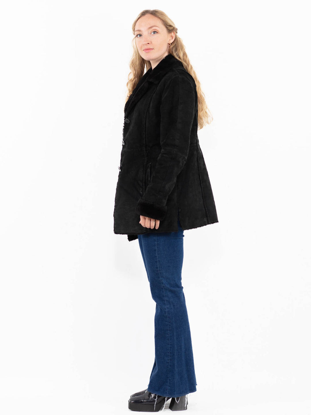 Vintage 90's Women Suede Sherpa Coat in Black