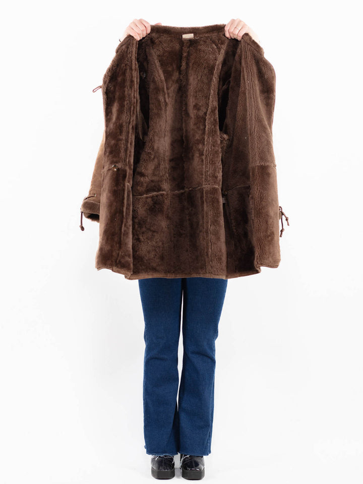 Vintage 90's Women Sheepskin Coat in Brown