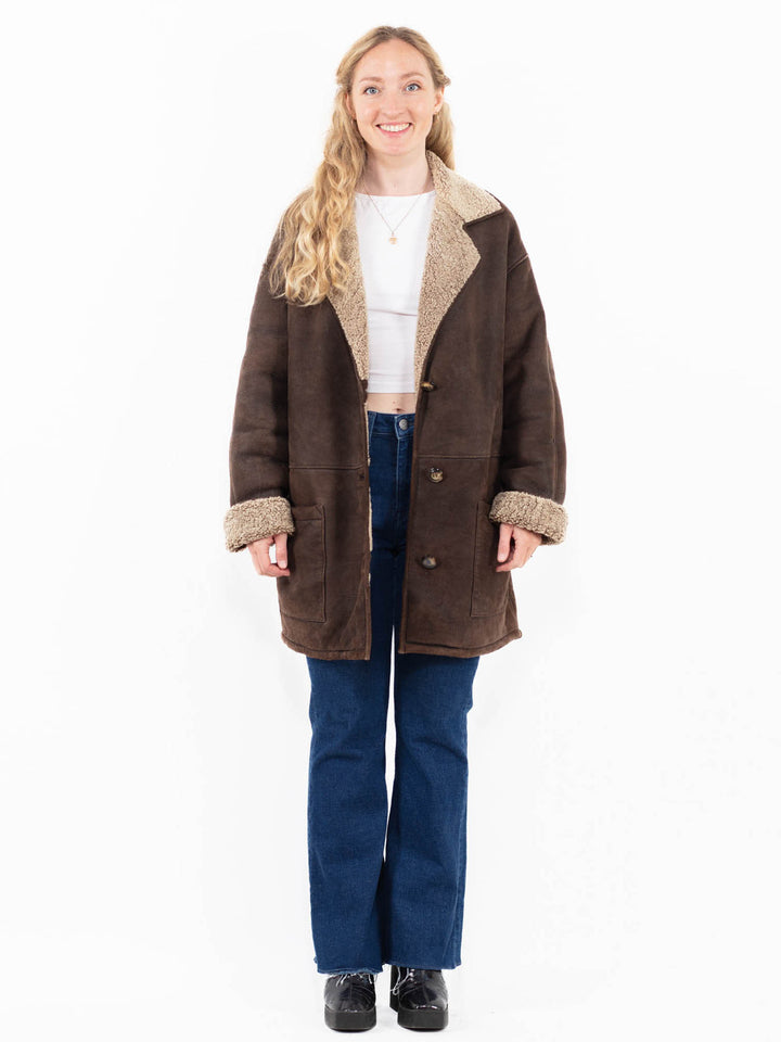 Vintage 90's Women Sheepskin Coat in Brown