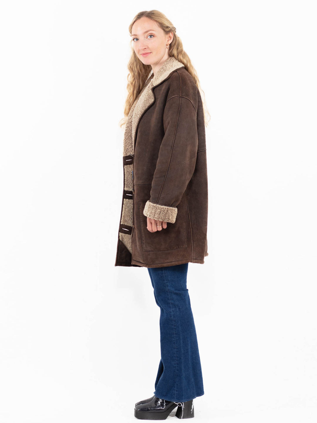 Vintage 90's Women Sheepskin Coat in Brown