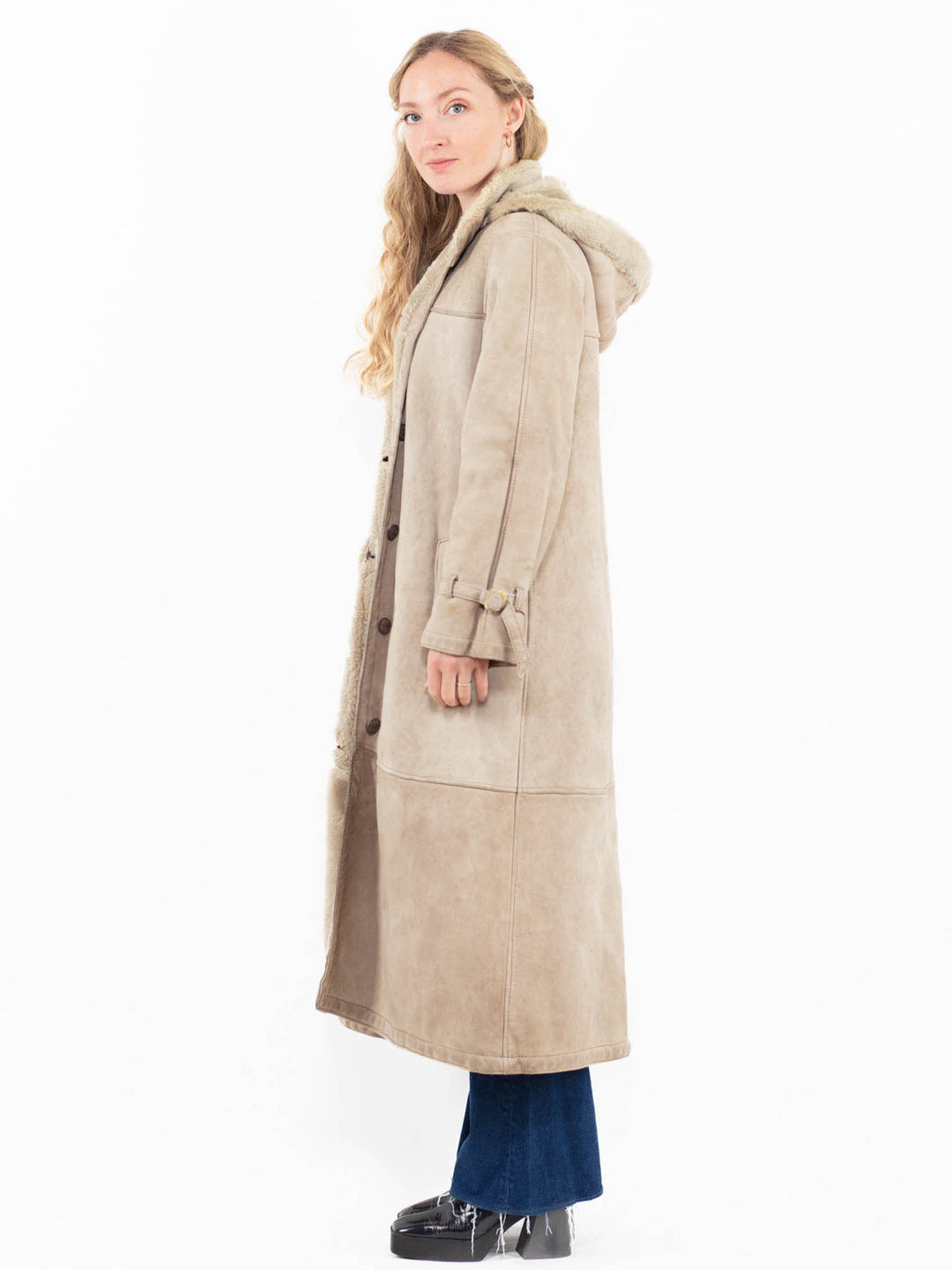 Vintage 90's Women Sheepskin Coat in Beige