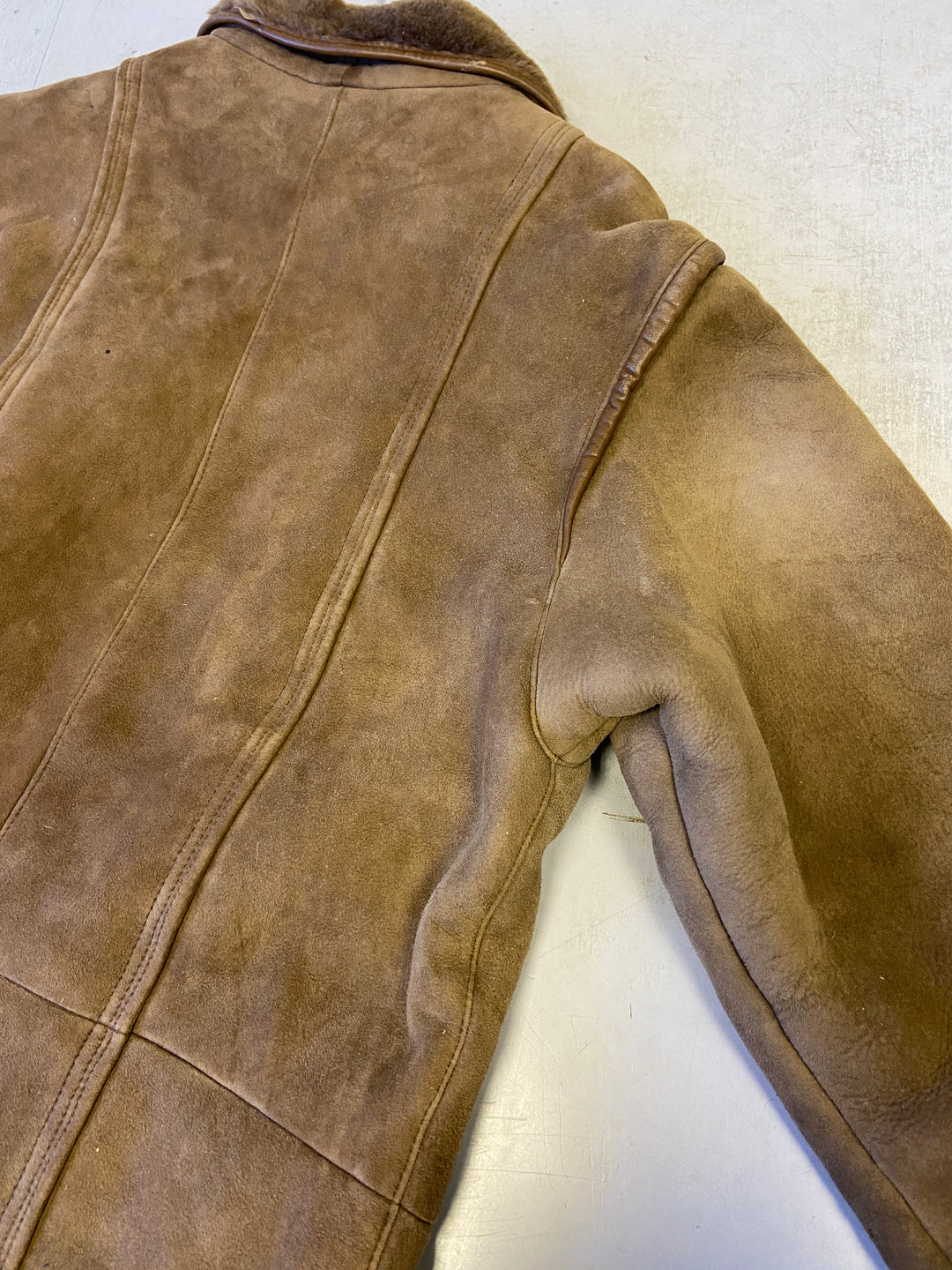 Vintage 90's Women Sheepskin Coat in BrownA0016