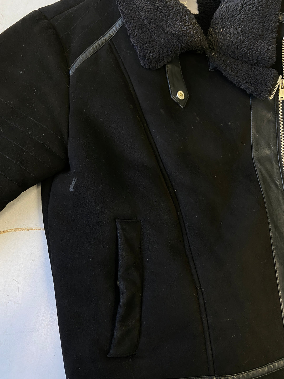 Vintage 00's Women Faux Sheepskin Jacket in BlackA0045