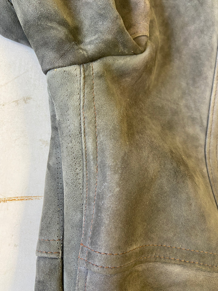 Vintage 70's Women Sheepskin Coat in GrayA0056