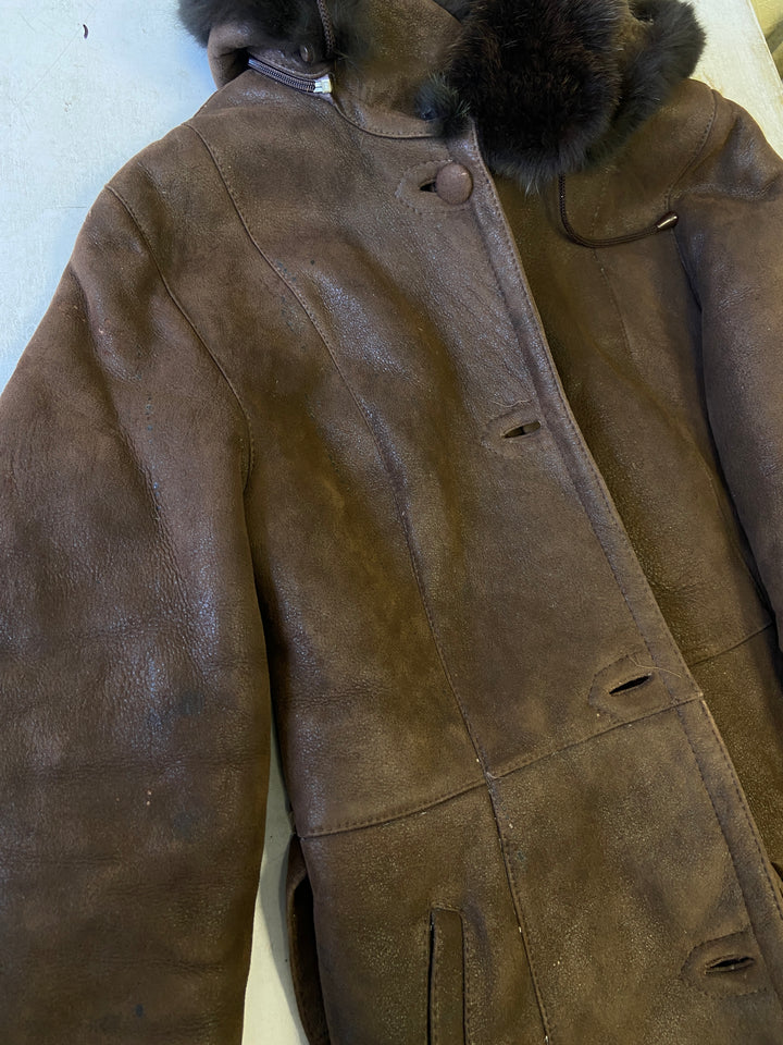 Vintage 90's Women Sheepskin Jacket in BrownA0265