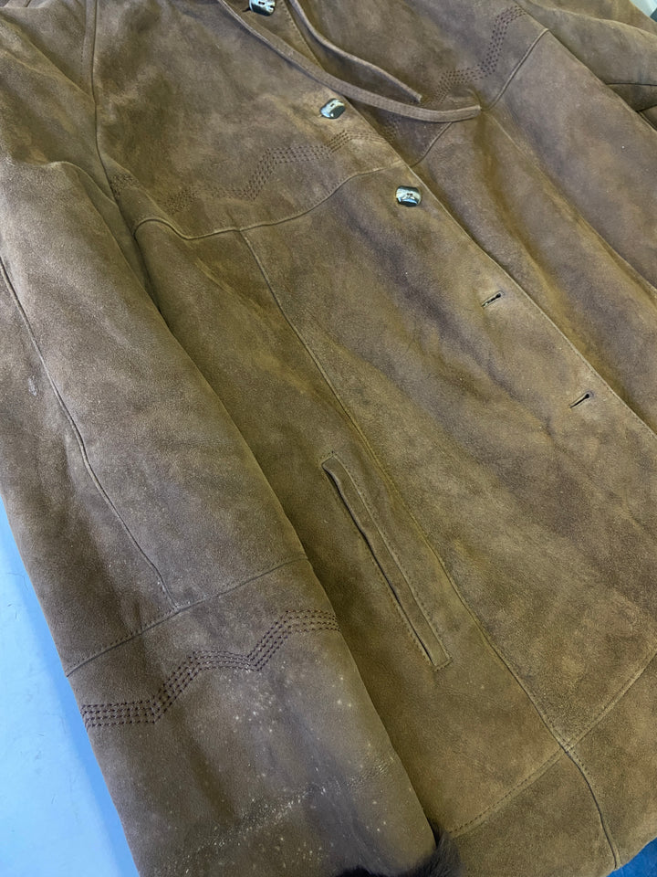 Vintage 80's Women Sheepskin Coat in BrownA0325