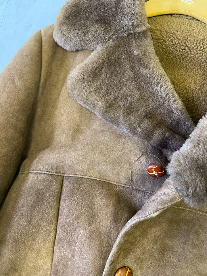 Vintage 70's Men Sheepskin in BrownZ216